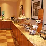 Hampton Inn & Suites Buffalo 